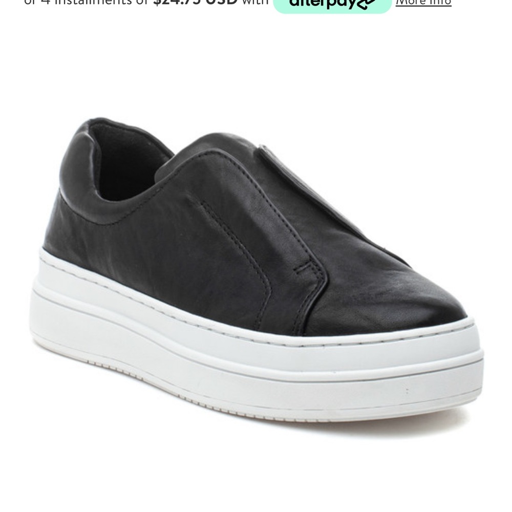 COPY - BLACK LEATHER PLATFORM J SLIDES SLIP-ONS HEIDI 7.5 WOMENS SHOES